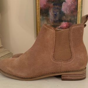 Toms Ella Bootie. Suede slip on. Size 8..Like New